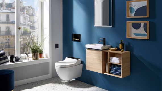WC d’invités Geberit iCon avec petit lavabo et meuble bas WC d’invités Geberit iCon avec petit lavabo et meuble bas