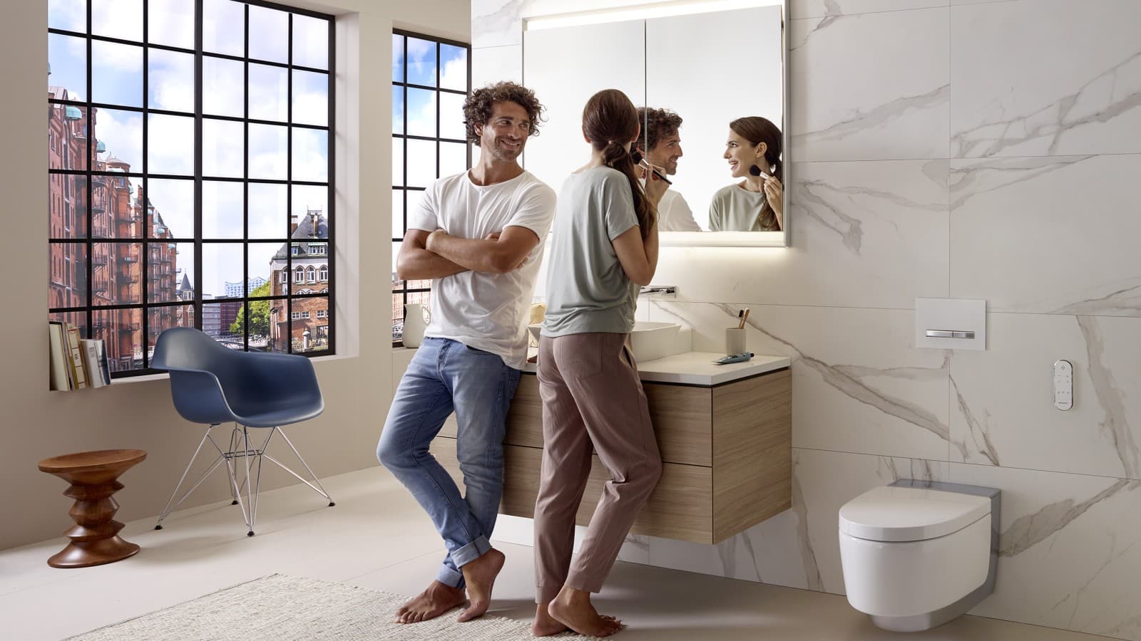 Thanks to its practical functions, the Geberit ONE bathroom ensures improved hygiene around the washbasin Thanks to its practical functions, the Geberit ONE bathroom ensures improved hygiene around the washbasin
