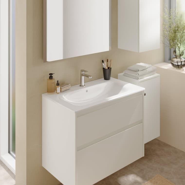 Lavabo sur meuble Geberit Selnova avec meuble sous-vasque Lavabo sur meuble Geberit Selnova avec meuble sous-vasque