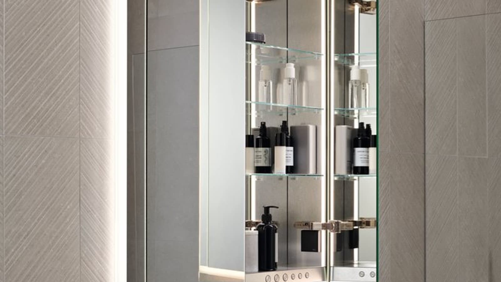 Geberit ONE mirror cabinet integrated behind the wall Geberit ONE mirror cabinet integrated behind the wall