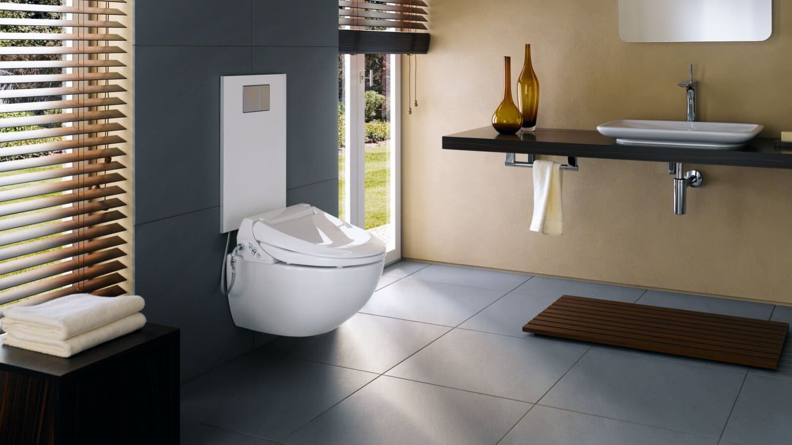 Geberit AquaClean 4000 with design cover Geberit AquaClean 4000 with design cover